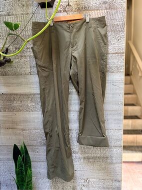 Cloudveil | NWT Lightweight "Travel Pant" w/ Roll-Up Cuffs - Women's XL, Olive